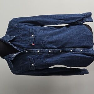 Levi's Classic Fit Denim Shirt